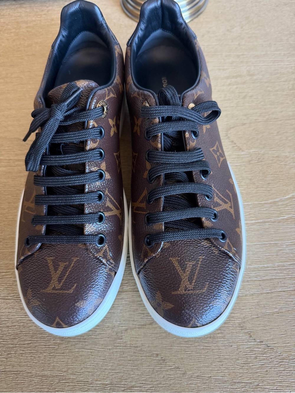 Louis Vuitton Brown Monogram Sneakers with Black Trim - Picture 9 of 12